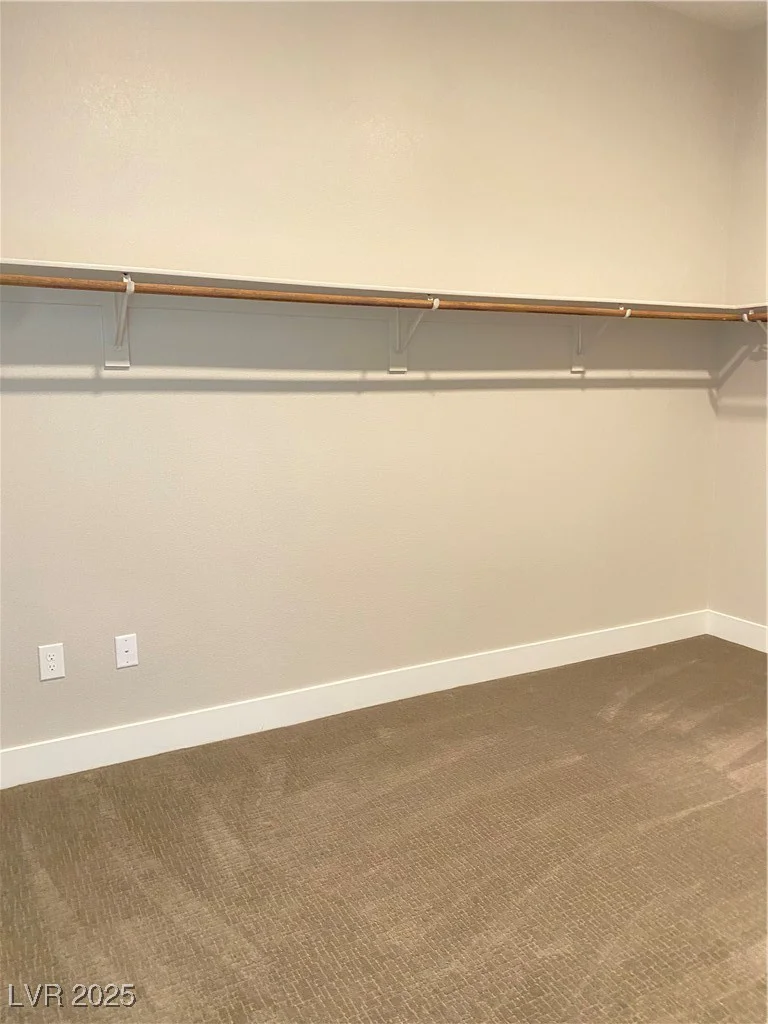 9125 Las Manaitas, Las Vegas, NV 89144