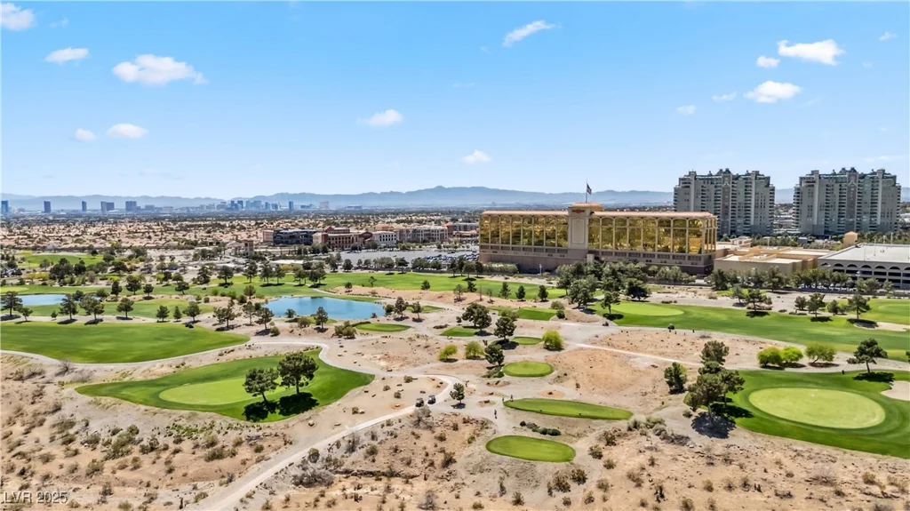 9125 Las Manaitas, Las Vegas, NV 89144