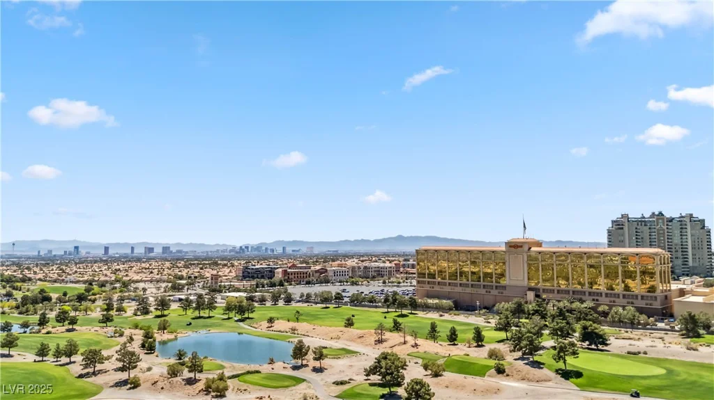 9125 Las Manaitas, Las Vegas, NV 89144