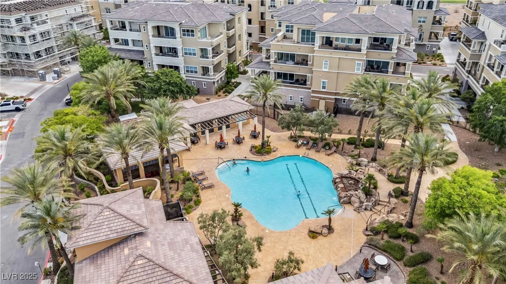 9125 Las Manaitas, Las Vegas, NV 89144