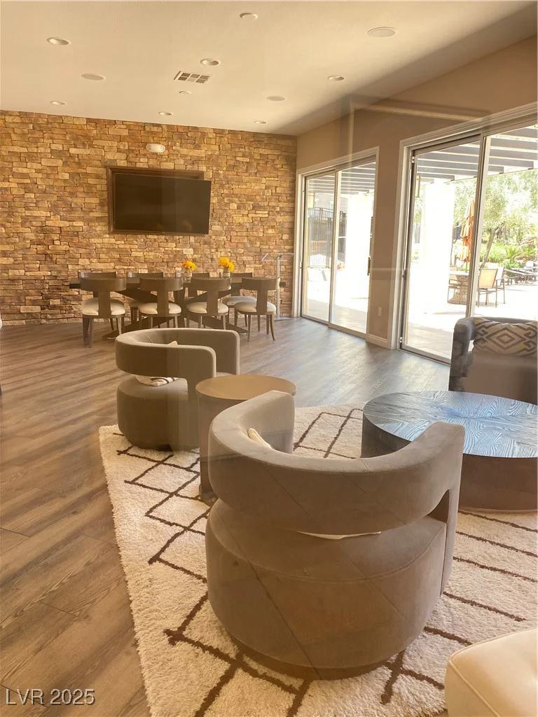 9125 Las Manaitas, Las Vegas, NV 89144