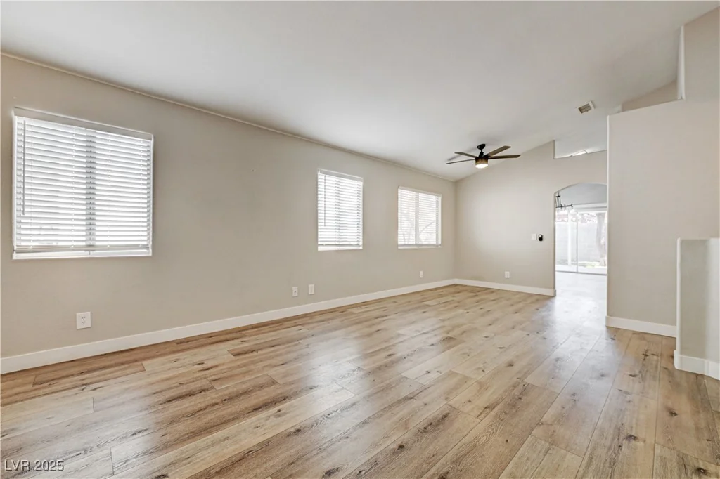 6337 Canyon Vista, Las Vegas, NV 89156