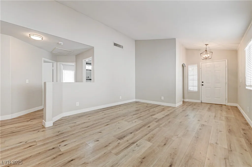 6337 Canyon Vista, Las Vegas, NV 89156
