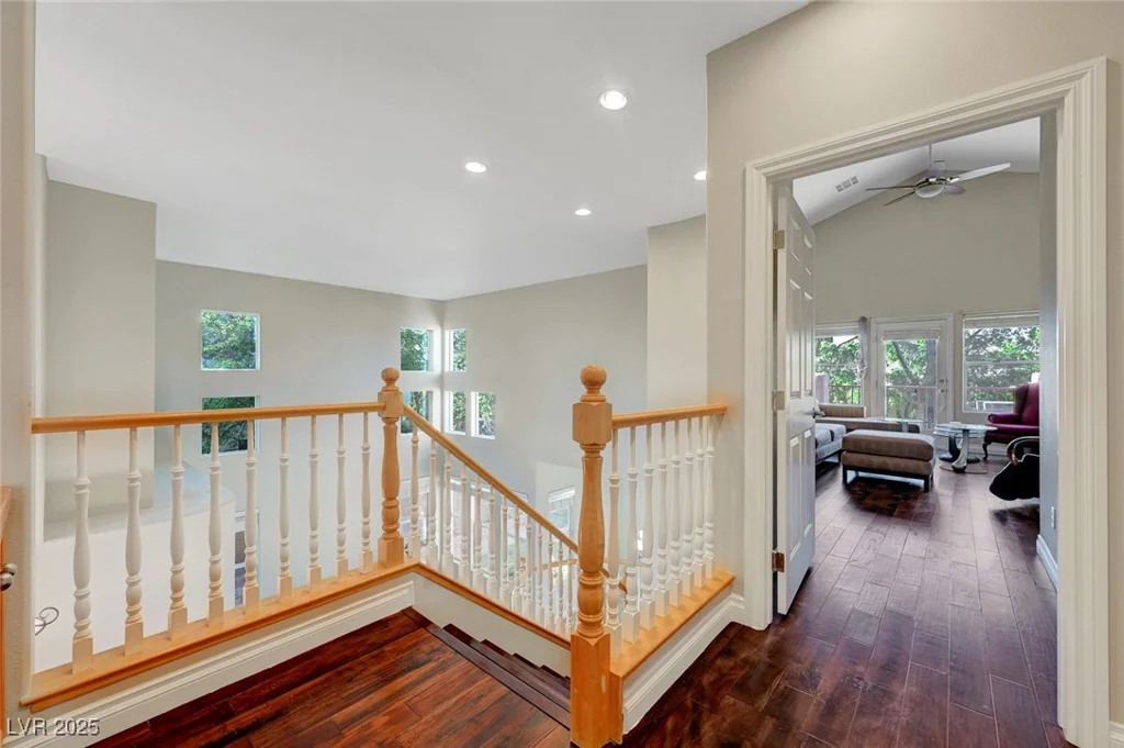 9704 Royal Lamb, Las Vegas, NV 89145