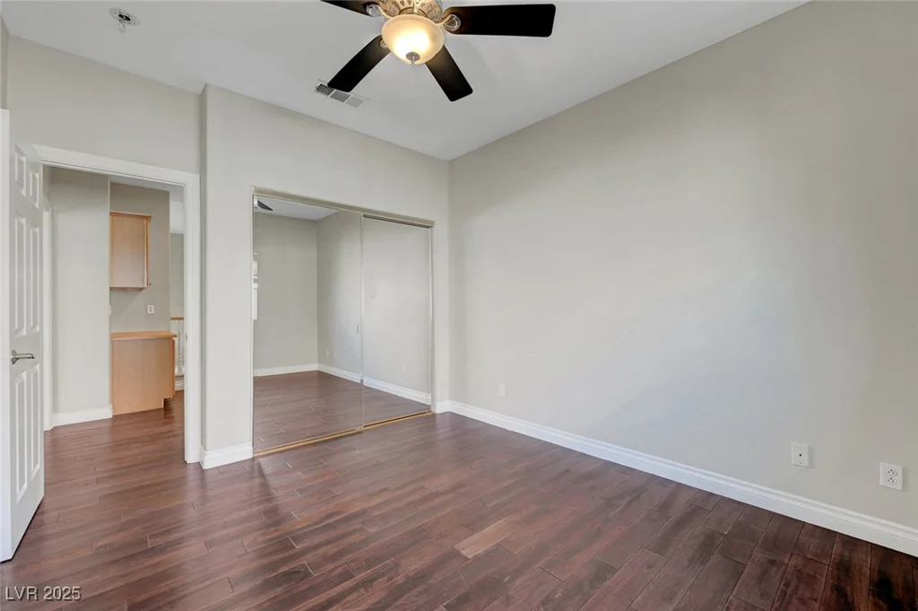9704 Royal Lamb, Las Vegas, NV 89145