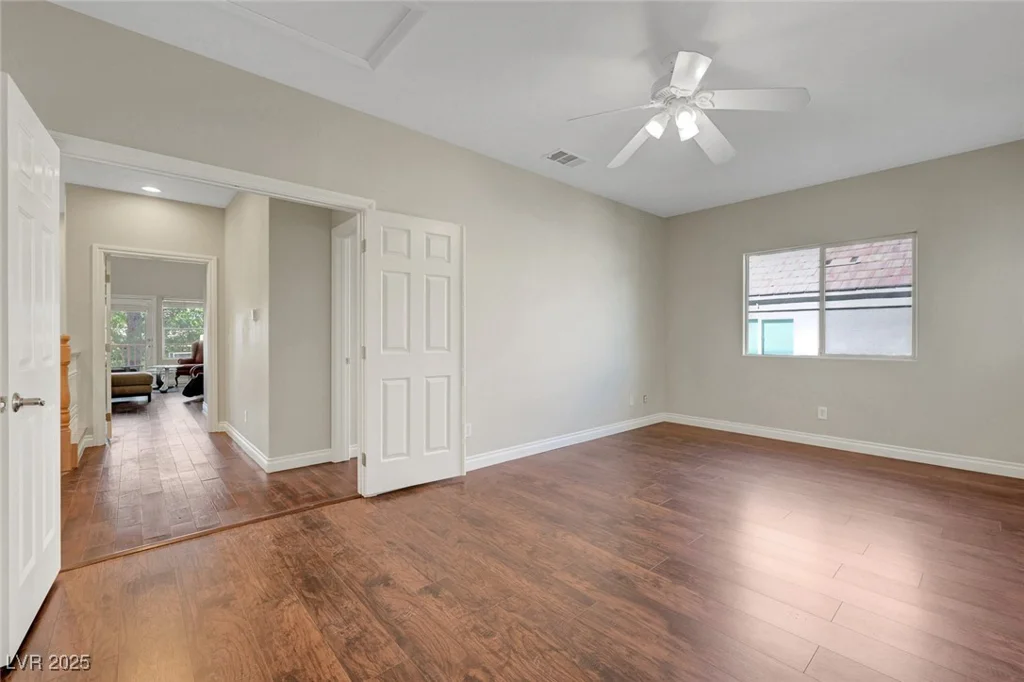9704 Royal Lamb, Las Vegas, NV 89145