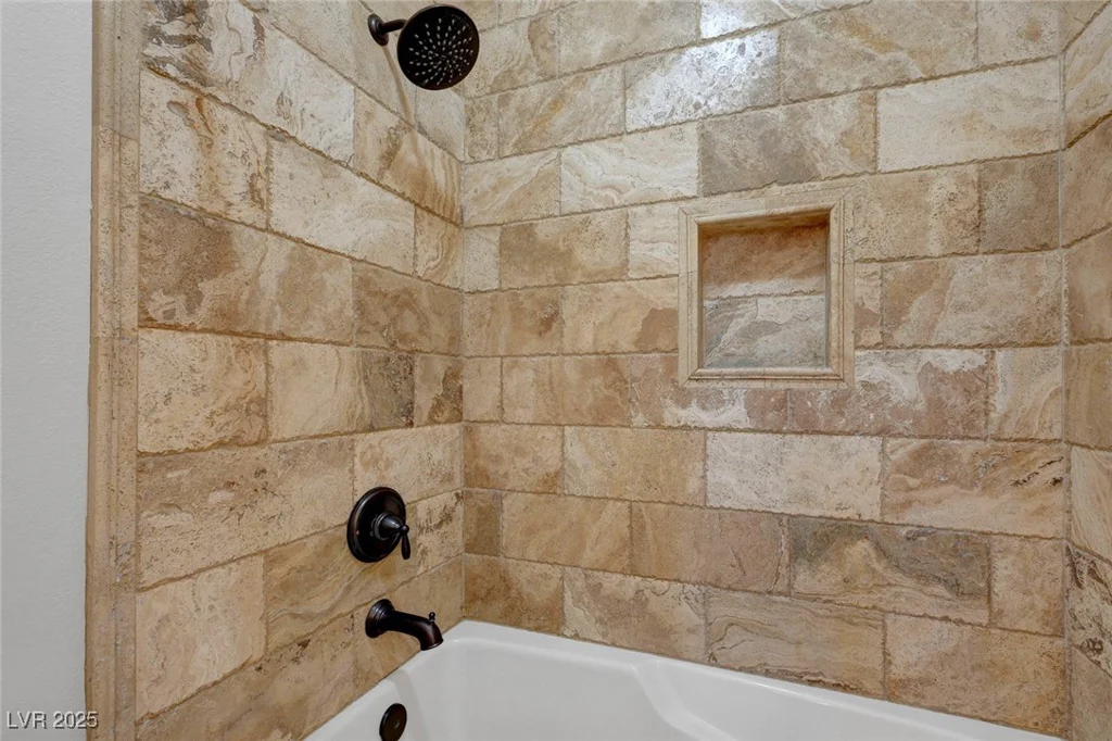 9704 Royal Lamb, Las Vegas, NV 89145