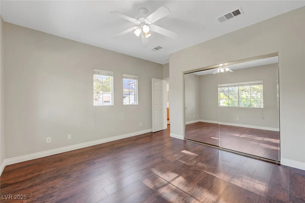 9704 Royal Lamb, Las Vegas, NV 89145