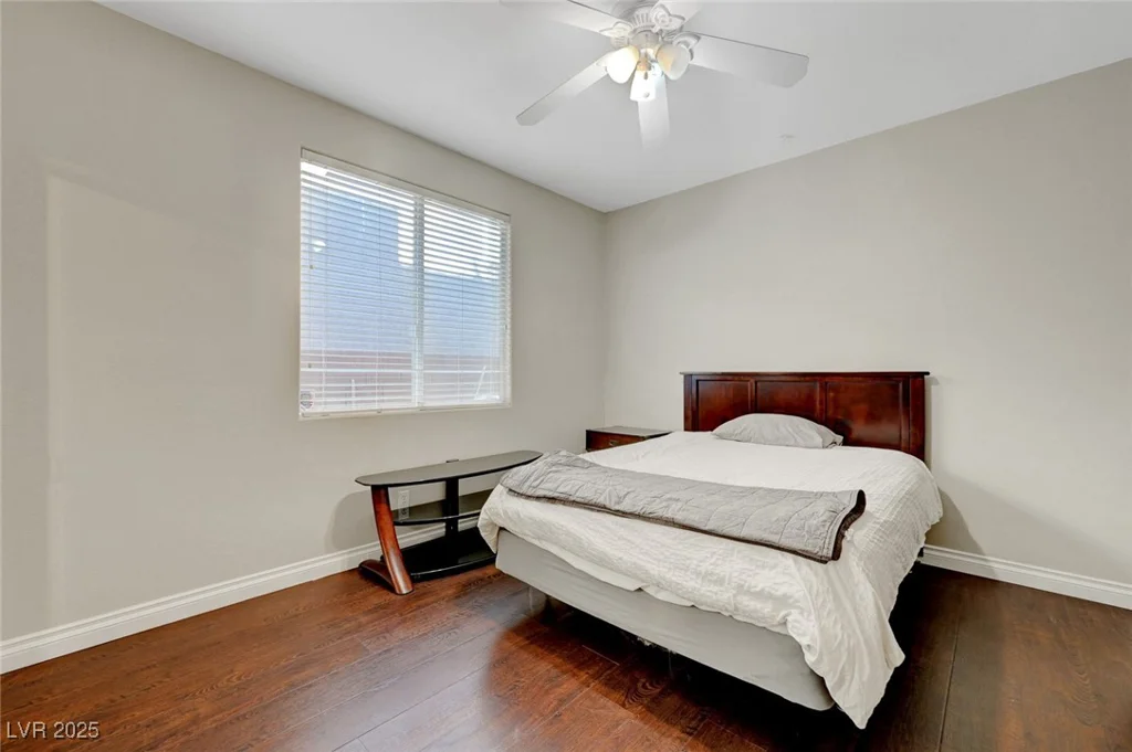 9704 Royal Lamb, Las Vegas, NV 89145
