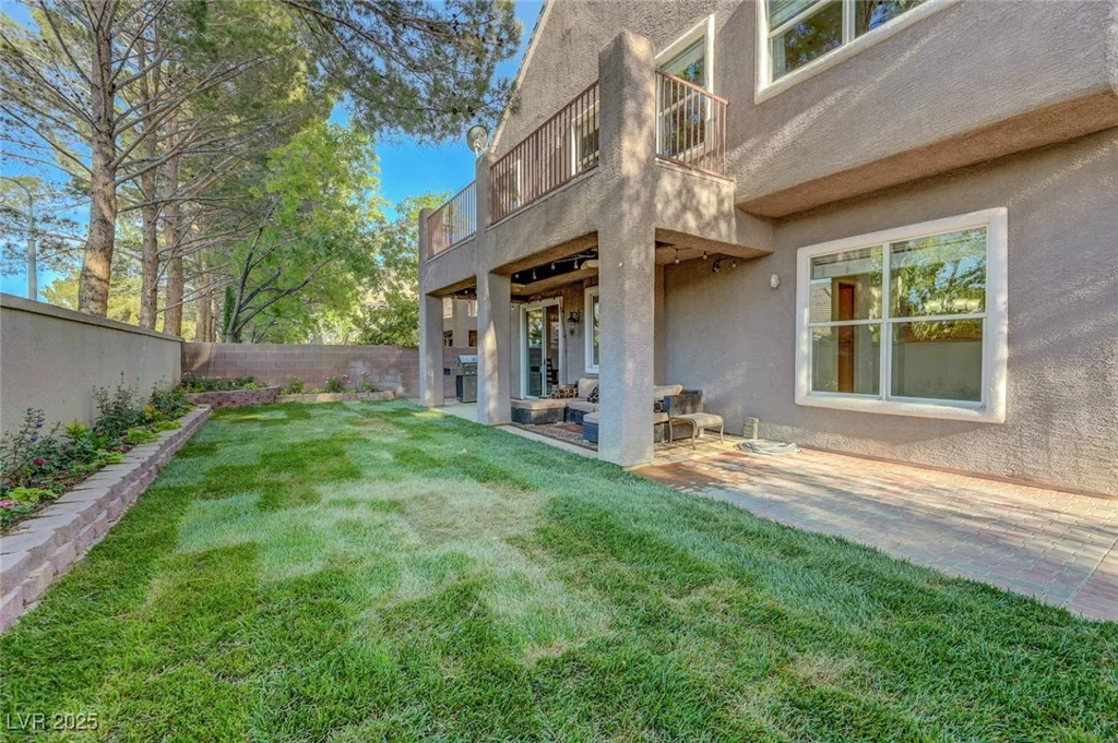 9704 Royal Lamb, Las Vegas, NV 89145