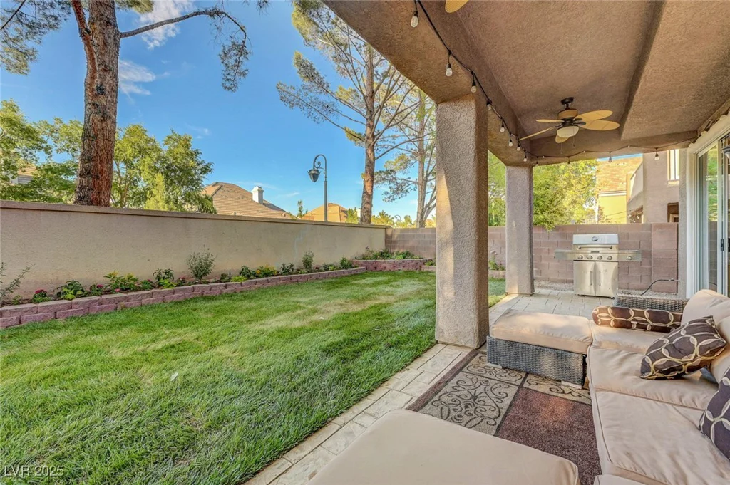 9704 Royal Lamb, Las Vegas, NV 89145