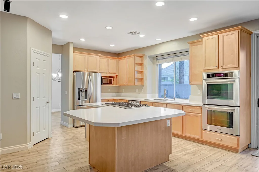 9704 Royal Lamb, Las Vegas, NV 89145