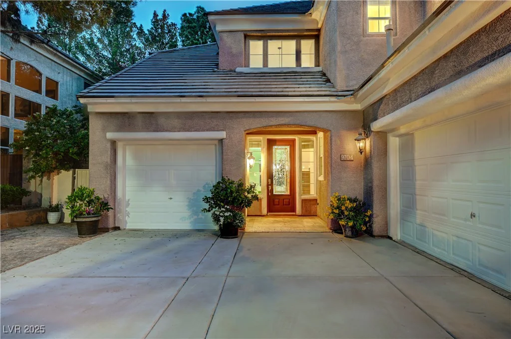 9704 Royal Lamb, Las Vegas, NV 89145