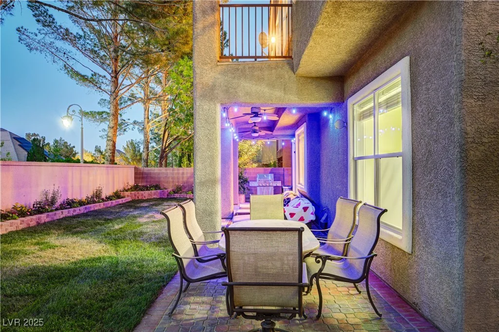 9704 Royal Lamb, Las Vegas, NV 89145