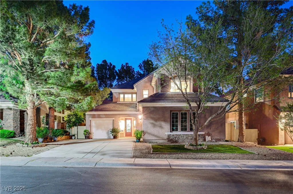 9704 Royal Lamb, Las Vegas, NV 89145