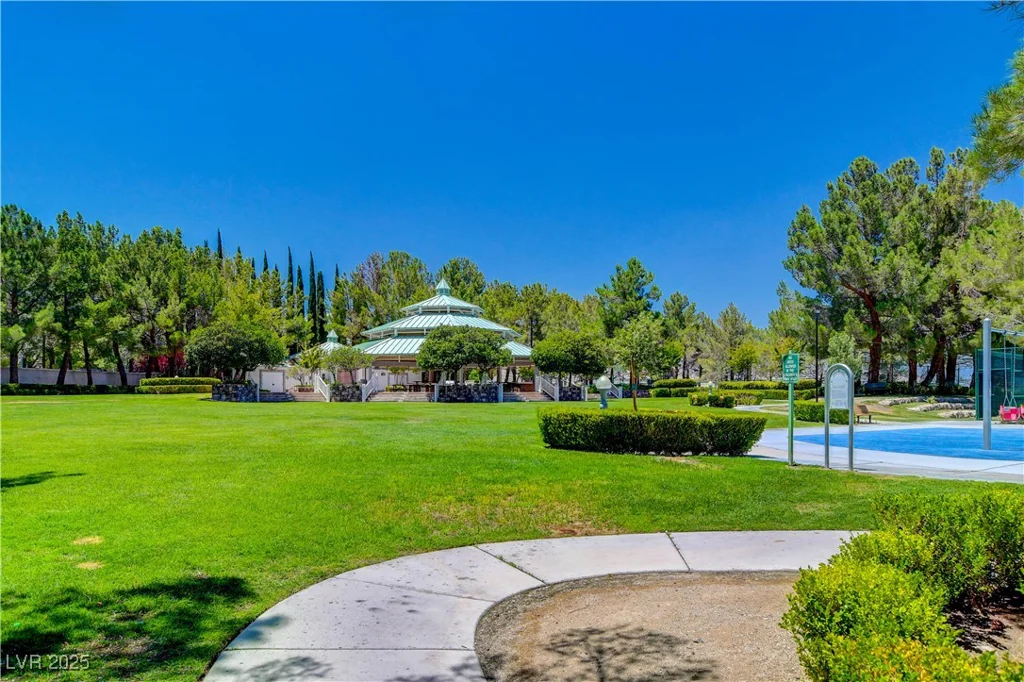 9704 Royal Lamb, Las Vegas, NV 89145