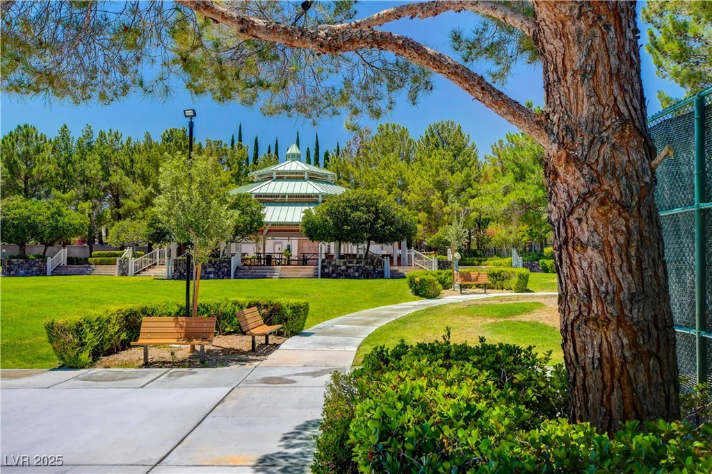 9704 Royal Lamb, Las Vegas, NV 89145