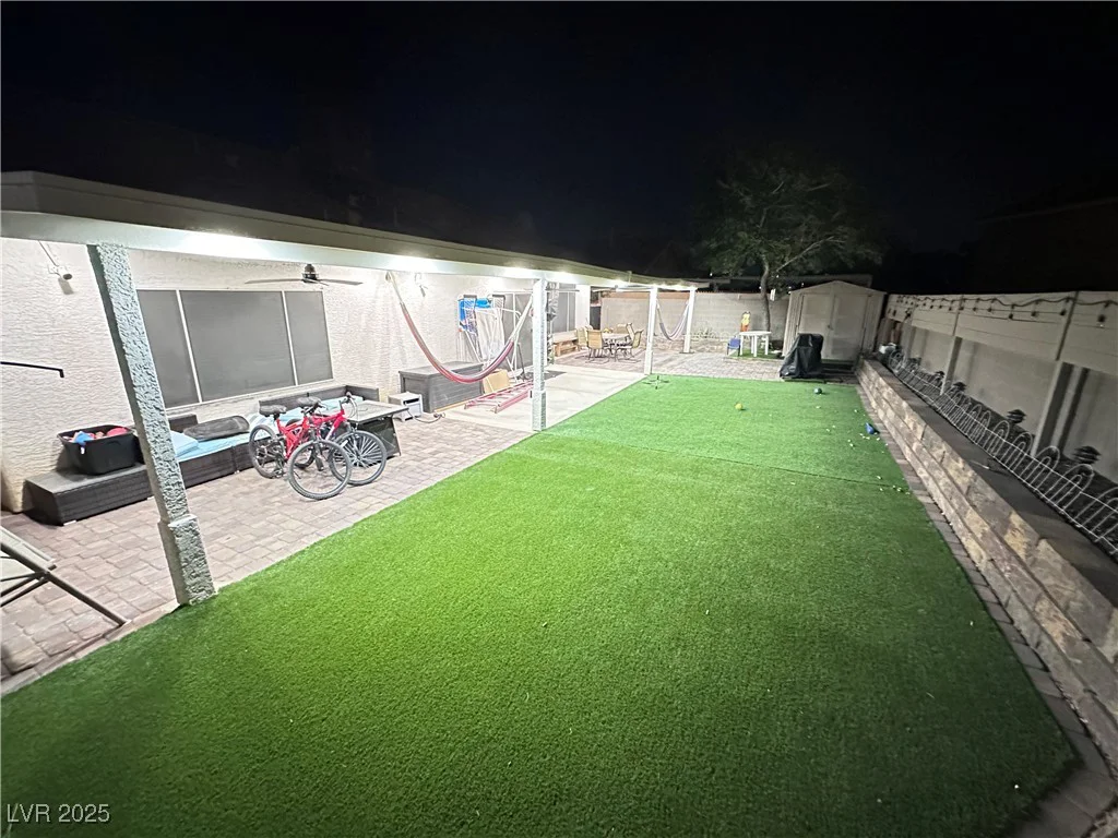 1619 Tangerine Rose, Las Vegas, NV 89142