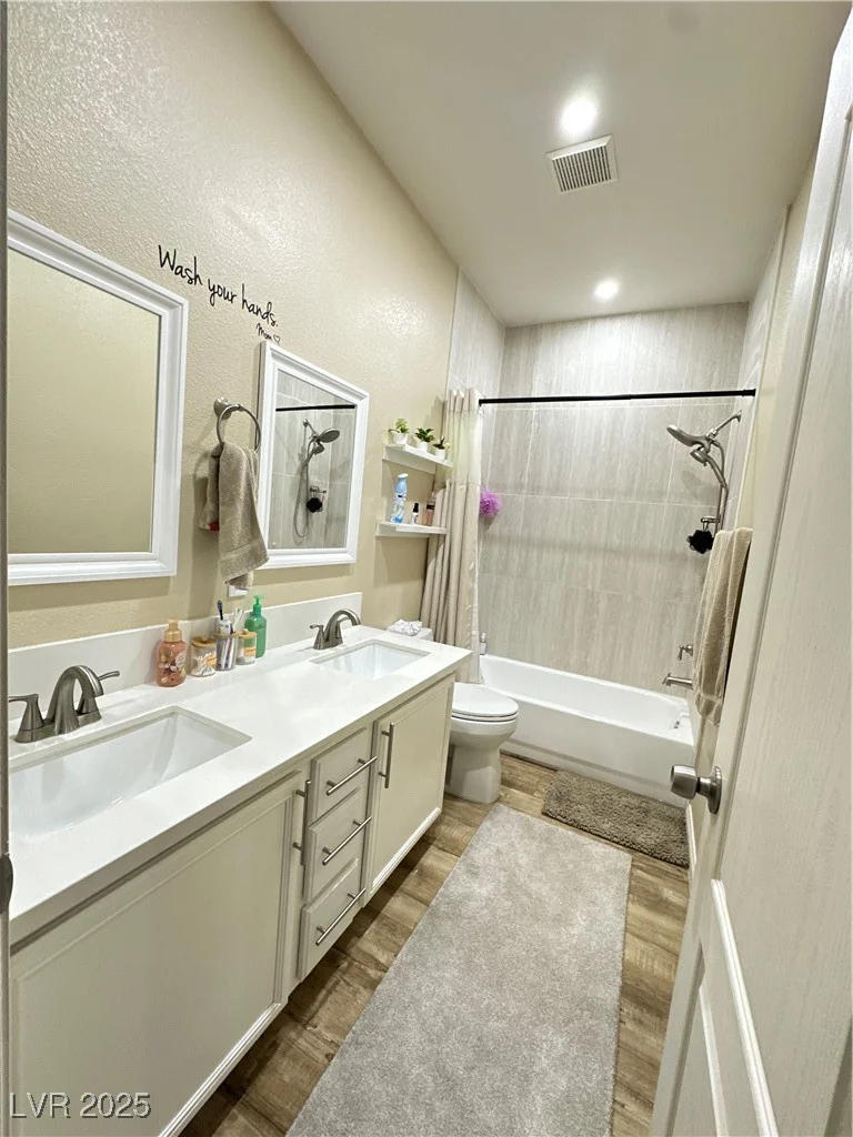 1619 Tangerine Rose, Las Vegas, NV 89142