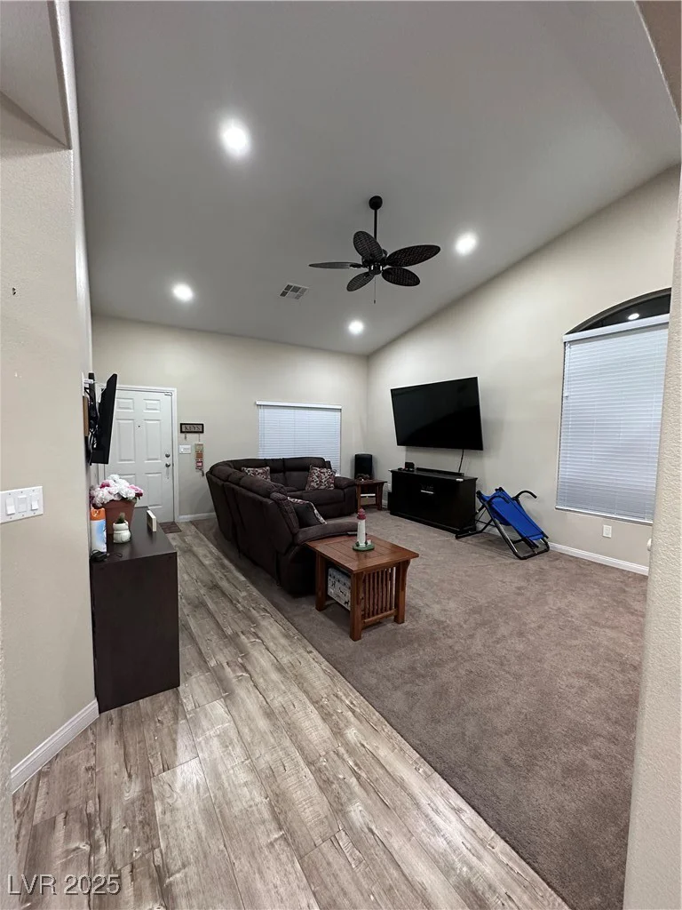 1619 Tangerine Rose, Las Vegas, NV 89142