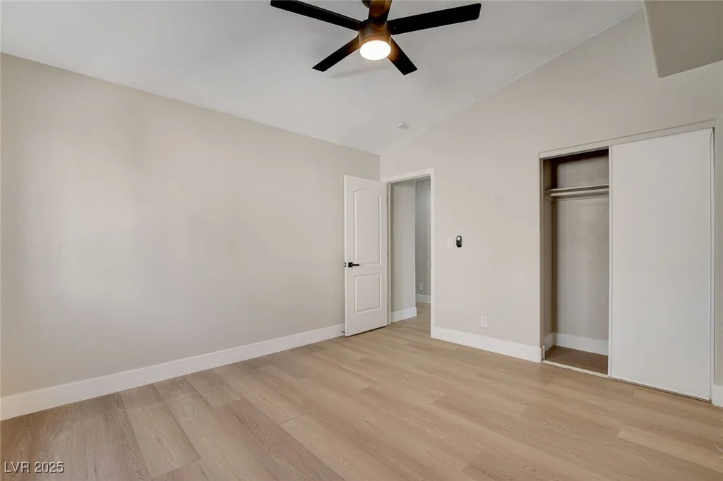 7805 Leavorite, Las Vegas, NV 89128