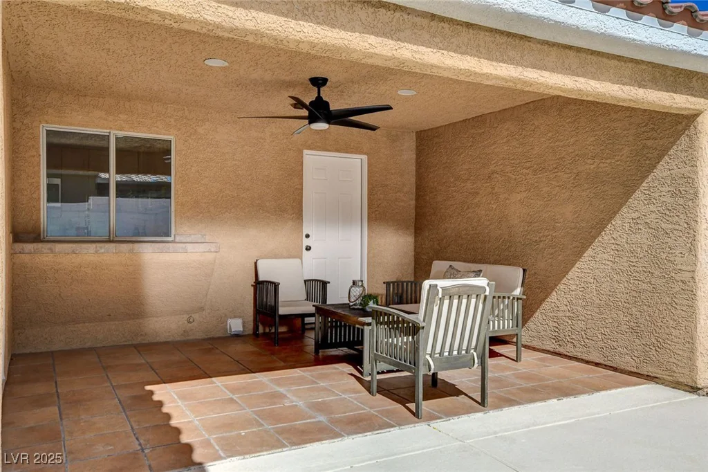 7805 Leavorite, Las Vegas, NV 89128