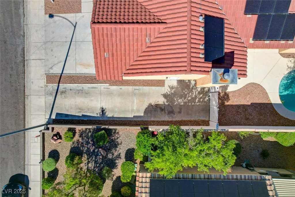 7805 Leavorite, Las Vegas, NV 89128