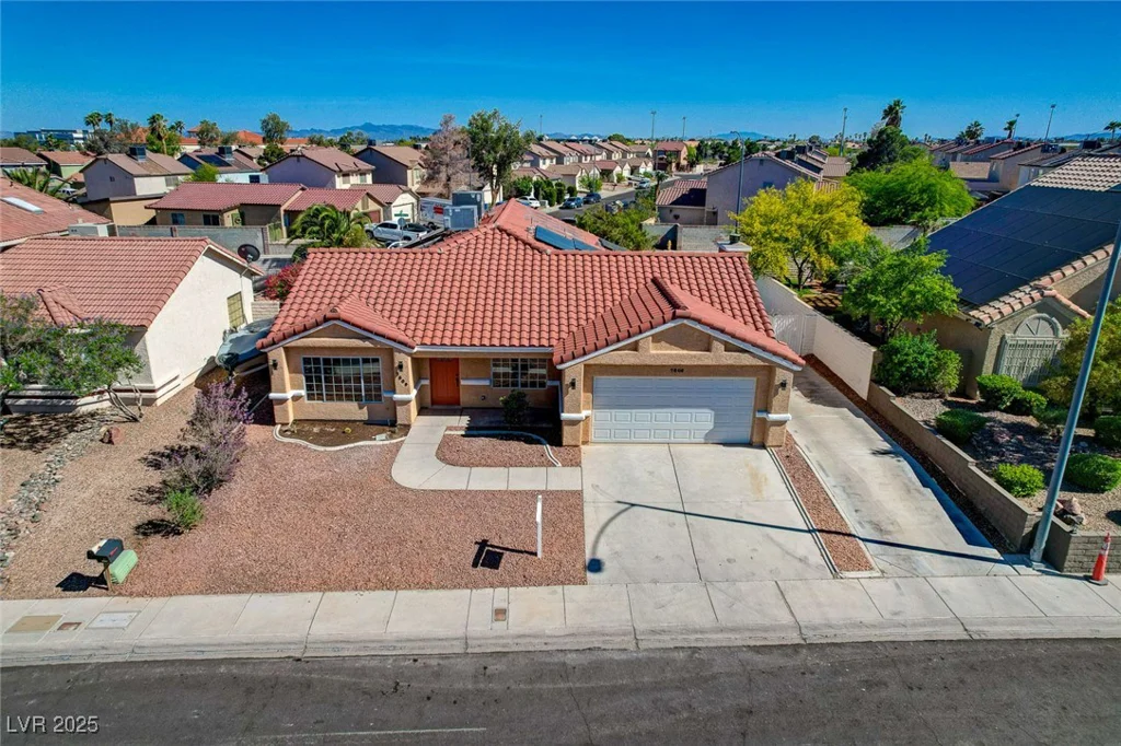 7805 Leavorite, Las Vegas, NV 89128