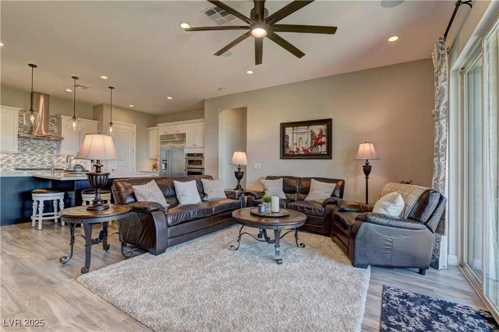 12318 Tudor Arch, Las Vegas, NV 89138