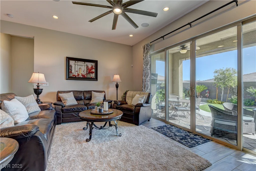 12318 Tudor Arch, Las Vegas, NV 89138