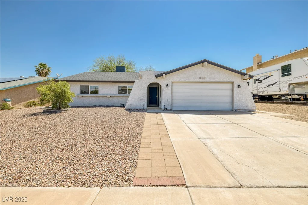 616 Fernbrook, Henderson, NV 89002