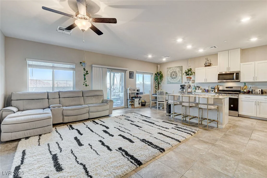 5236 Sunstone Mesa, Las Vegas, NV 89166