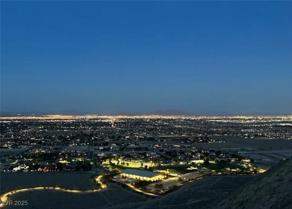 5236 Sunstone Mesa, Las Vegas, NV 89166
