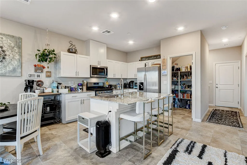 5236 Sunstone Mesa, Las Vegas, NV 89166