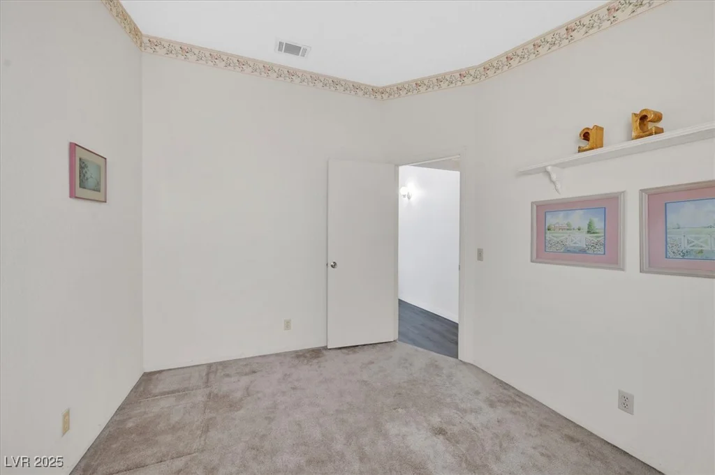 1356 Pleasant Brook, Las Vegas, NV 89142