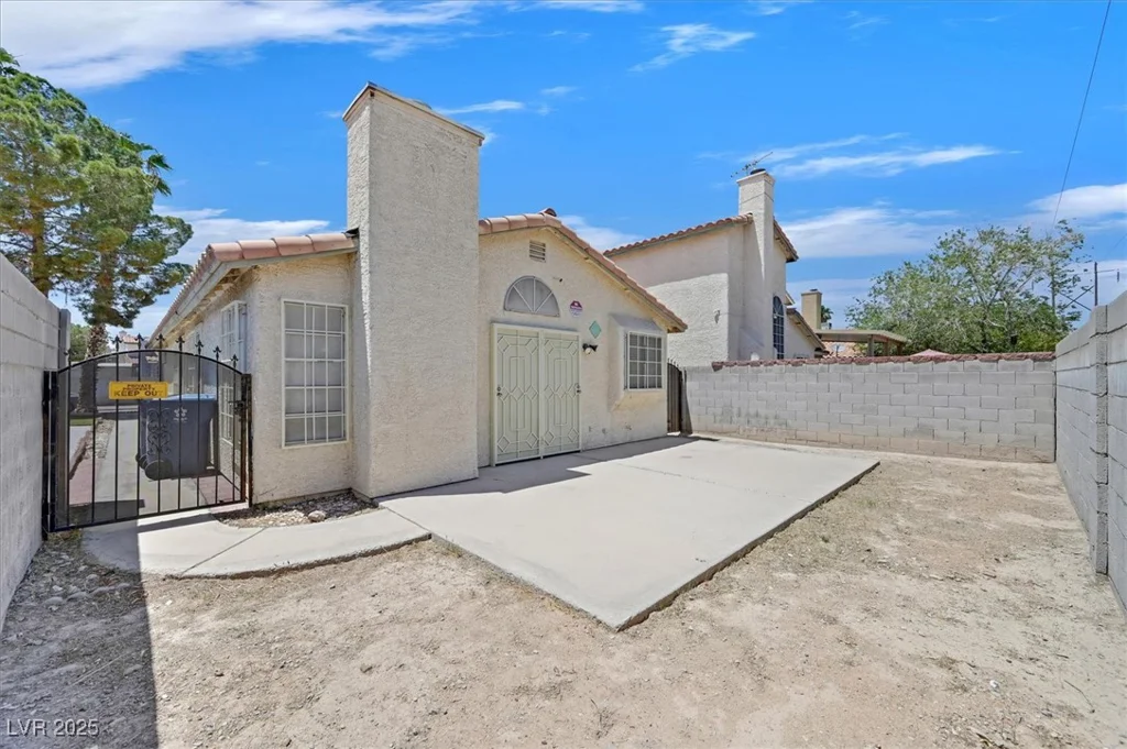 1356 Pleasant Brook, Las Vegas, NV 89142