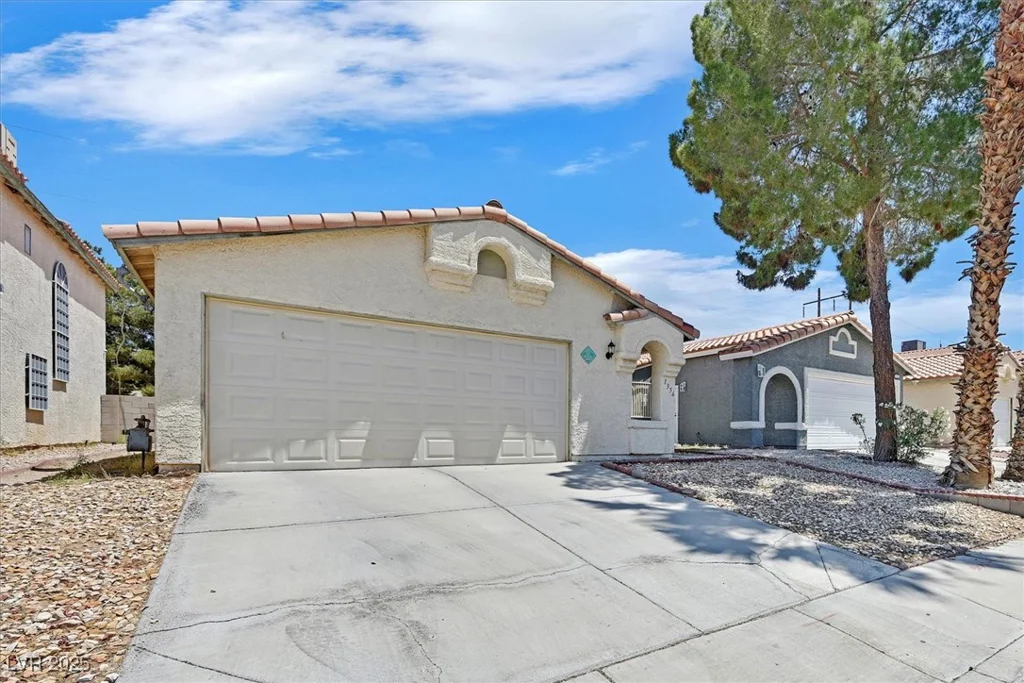 1356 Pleasant Brook, Las Vegas, NV 89142
