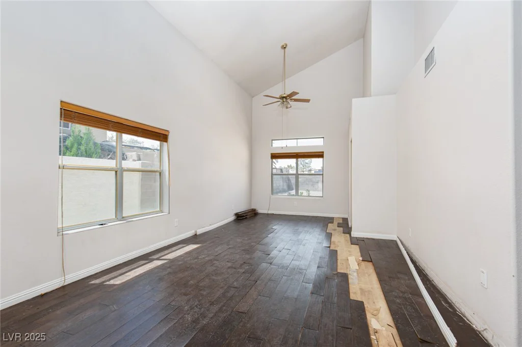 1924 Coralino, Henderson, NV 89074