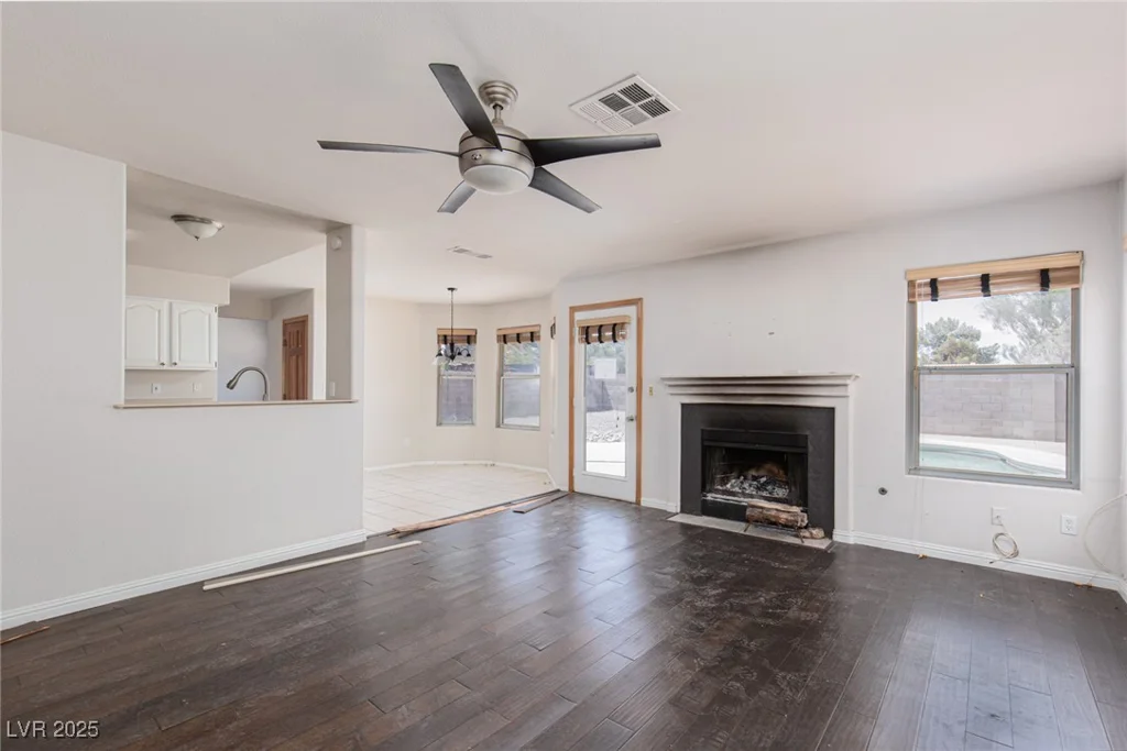 1924 Coralino, Henderson, NV 89074