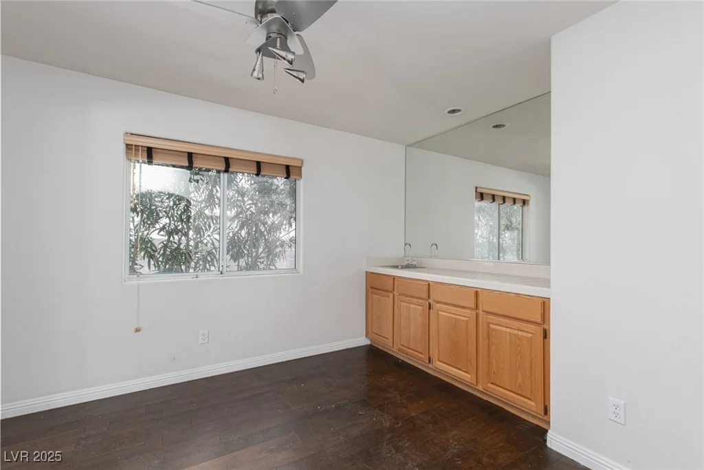 1924 Coralino, Henderson, NV 89074