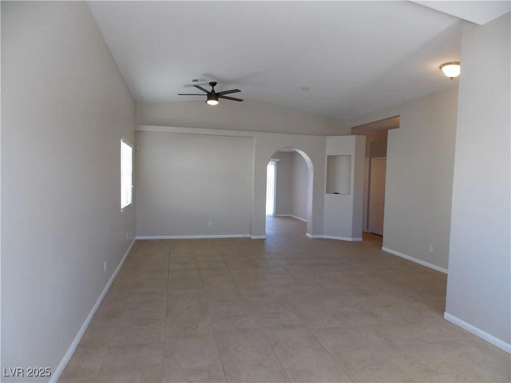 319 Mulberry Glen, North Las Vegas, NV 89031