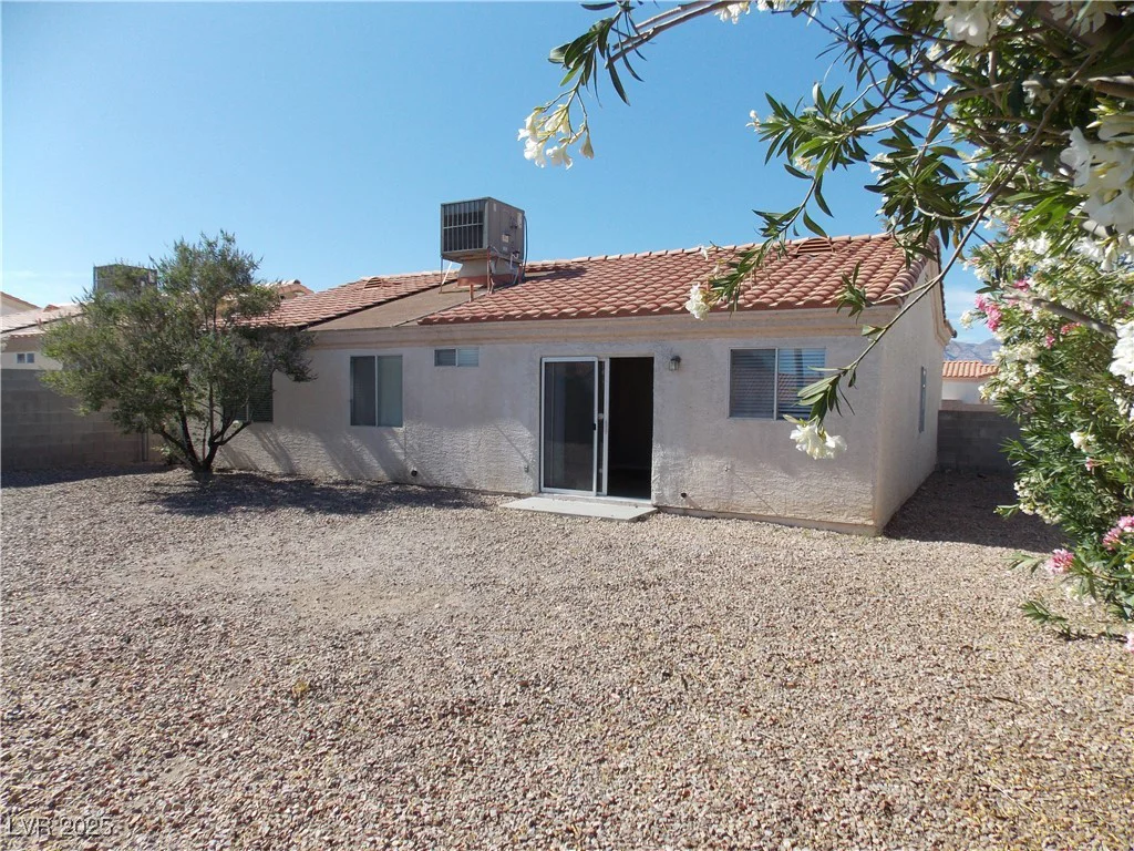 319 Mulberry Glen, North Las Vegas, NV 89031