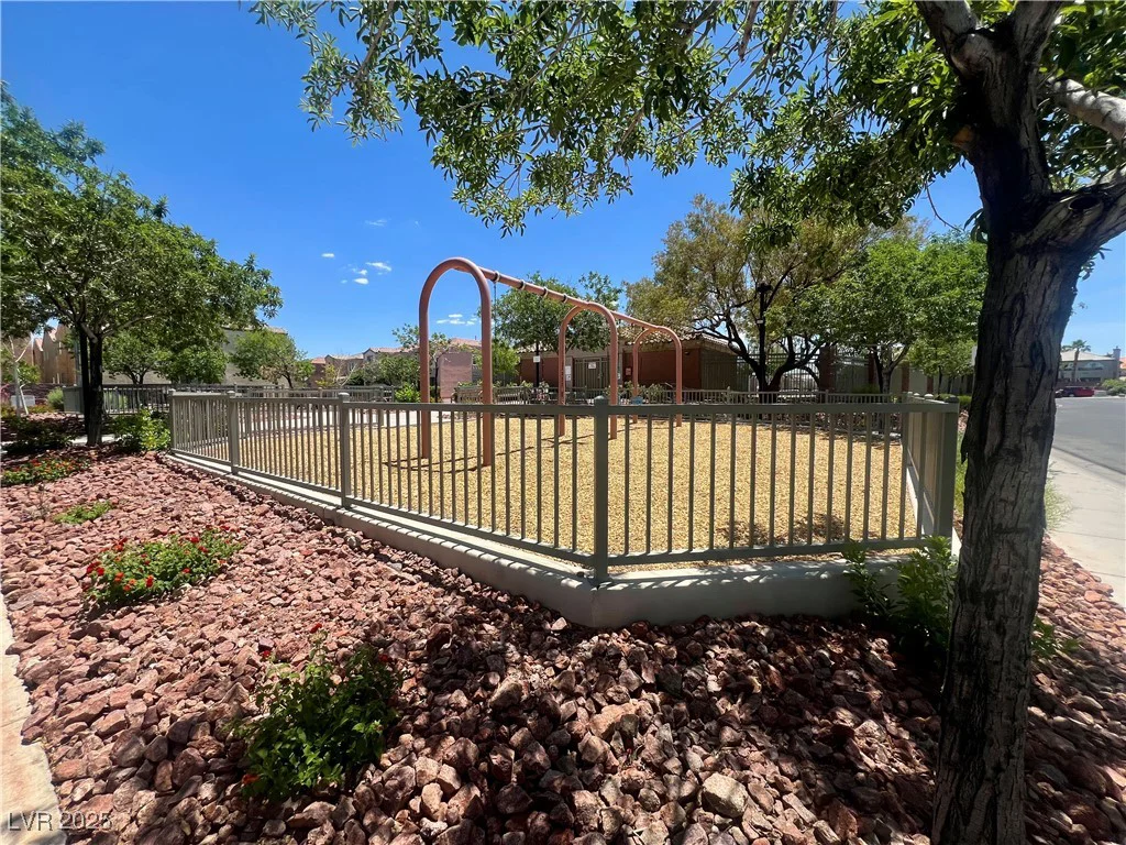 6699 Oxendale, Las Vegas, NV 89139