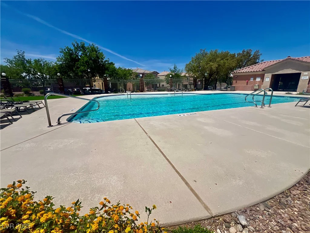 6699 Oxendale, Las Vegas, NV 89139