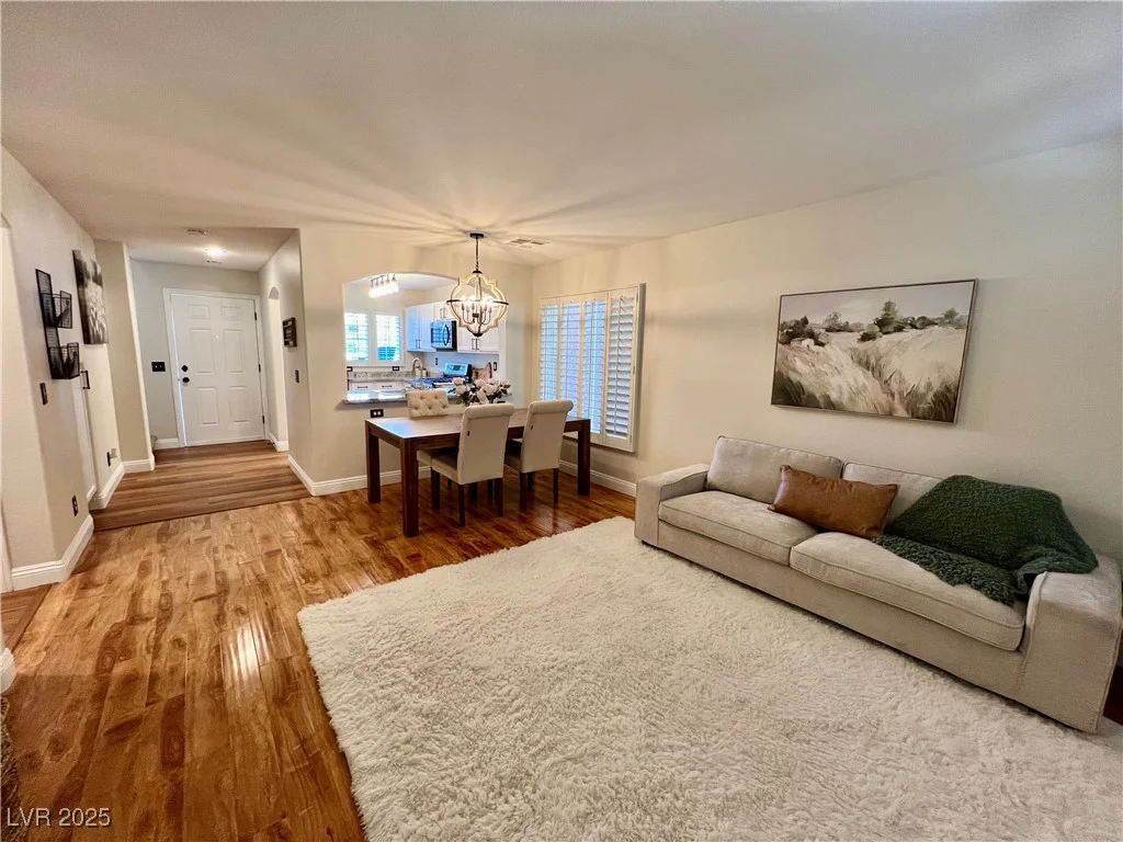 6699 Oxendale, Las Vegas, NV 89139