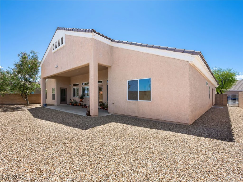 5120 Mirage Garden, Las Vegas, NV 89130