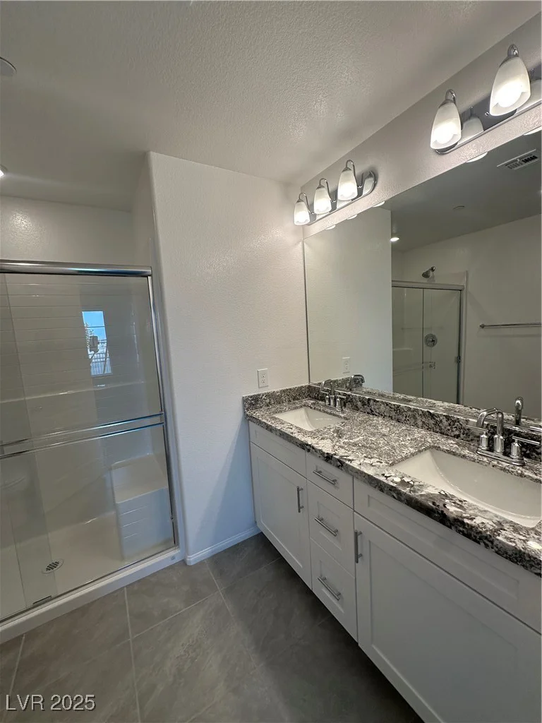 145 Harmonica, Henderson, NV 89015
