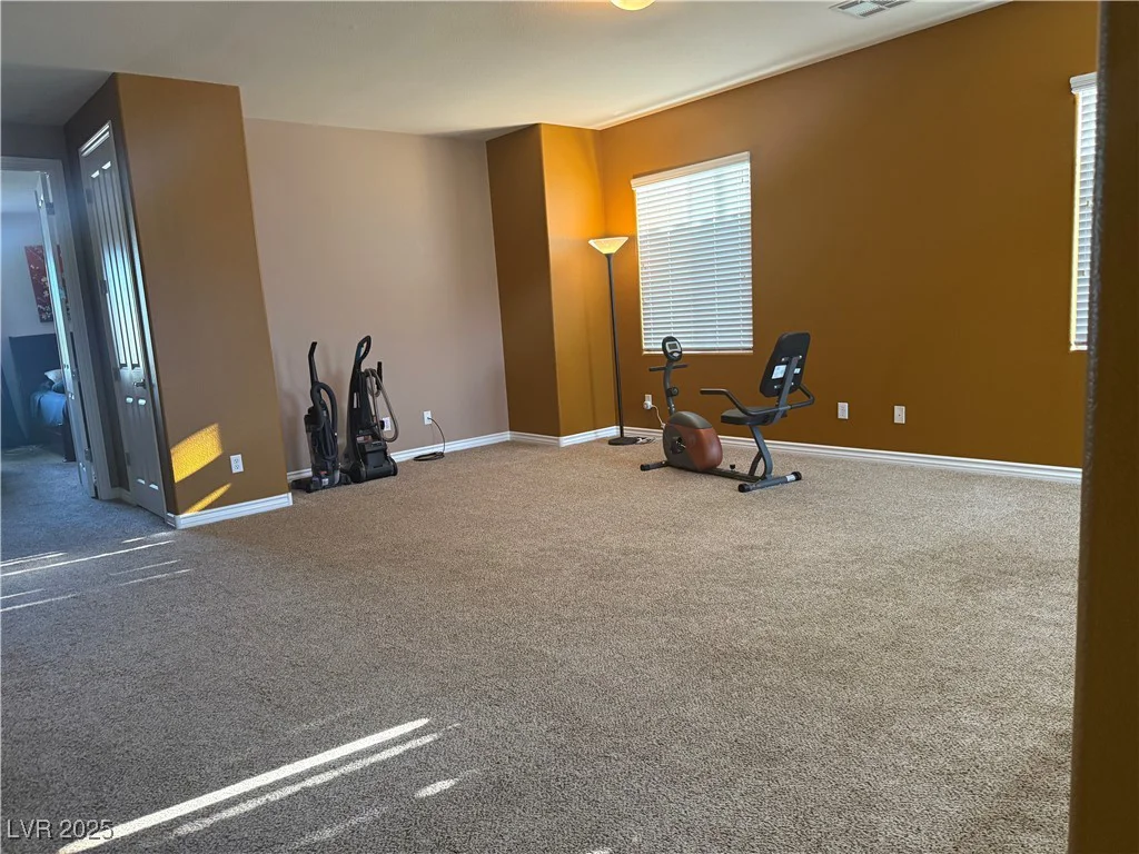 109 Delighted, North Las Vegas, NV 89031