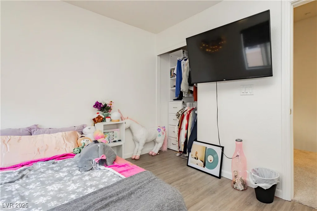 10010 Aspen Rose, Las Vegas, NV 89183