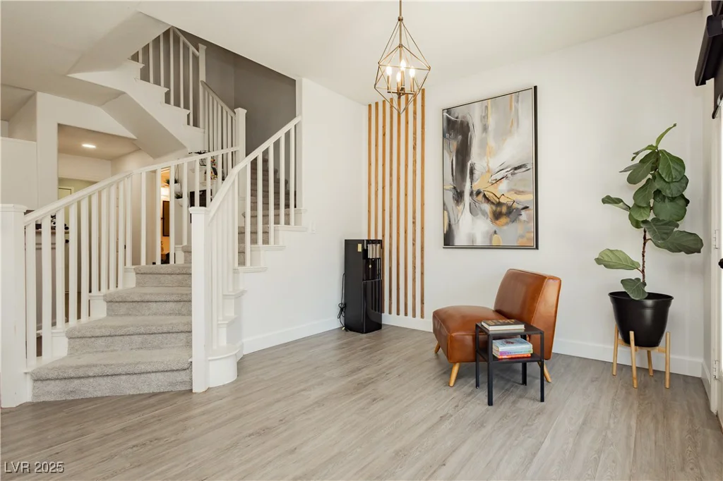 10010 Aspen Rose, Las Vegas, NV 89183